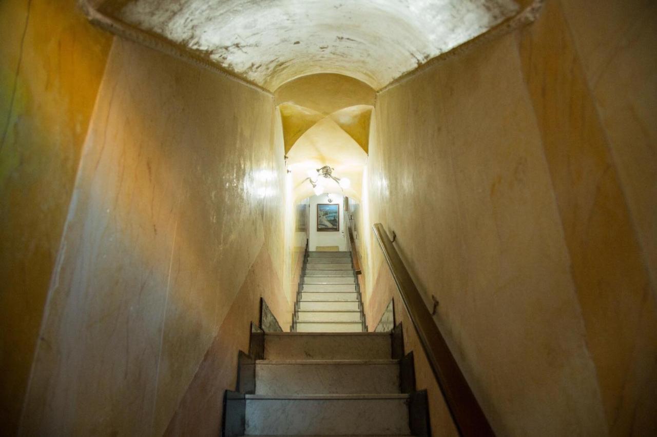 By The Sea Bed & Breakfast Terrasini Bagian luar foto