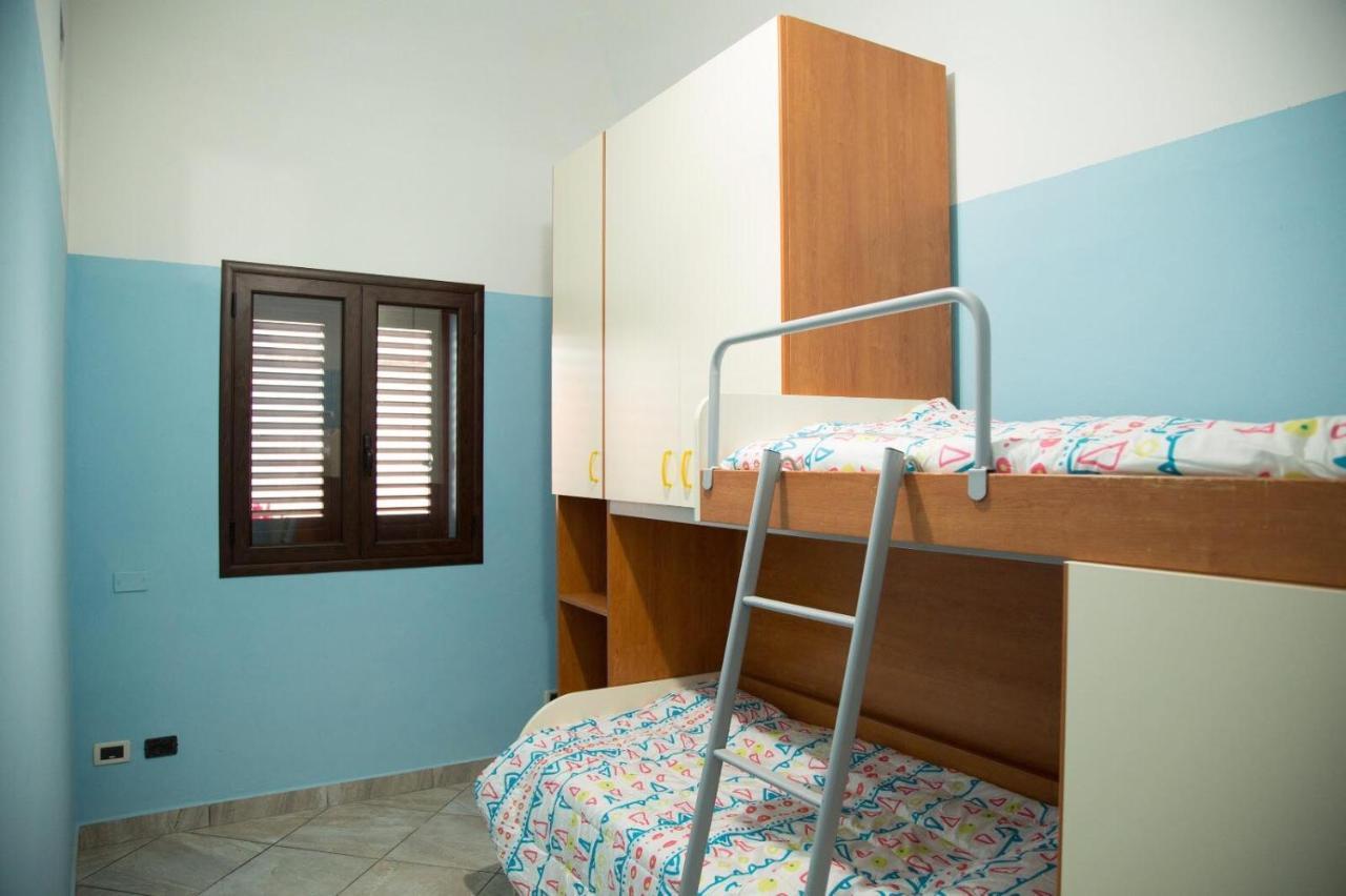 By The Sea Bed & Breakfast Terrasini Bagian luar foto