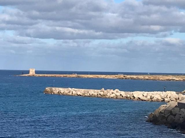 By The Sea Bed & Breakfast Terrasini Bagian luar foto