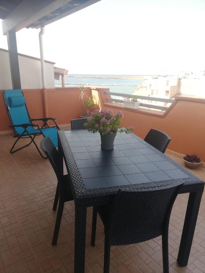 By The Sea Bed & Breakfast Terrasini Bagian luar foto